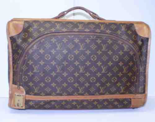 Louis Vuitton Vintage Monogram Traveler Luggage - GemandLoan