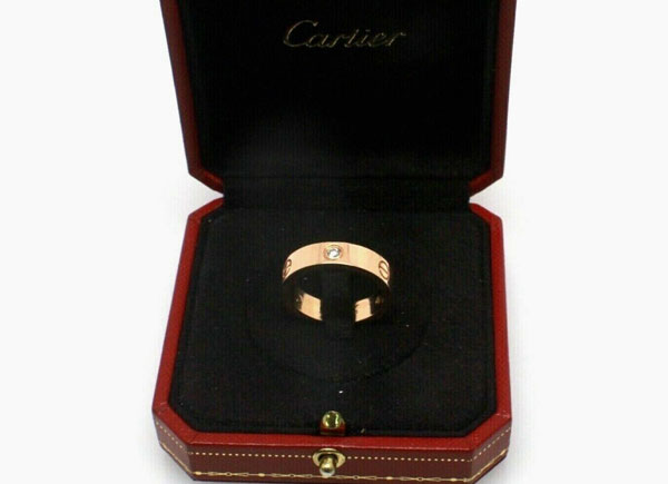 Cartier Love Wedding Band Ring-diamonds